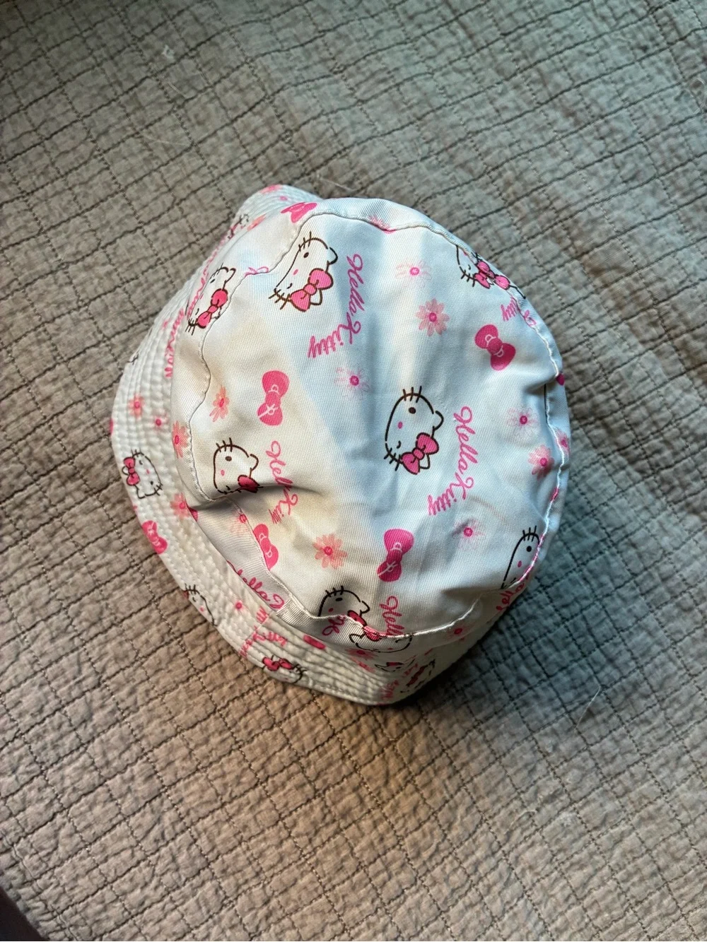 Kids hello kitty bucket hat